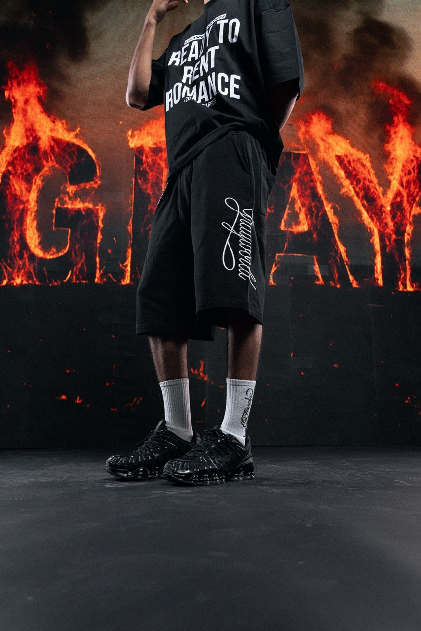 black gworld short